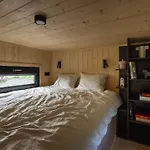 Mini House - Nad Samym Jeziorem