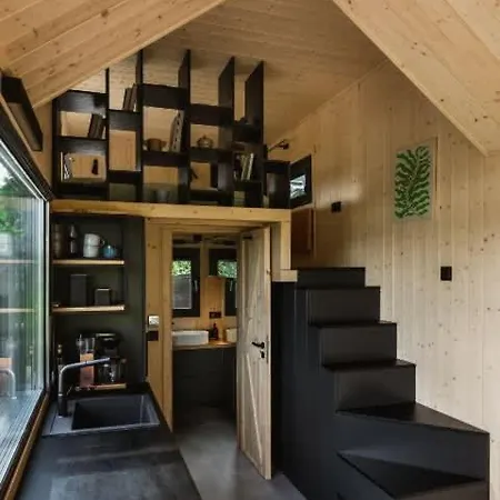 Mini House - Nad Samym Jeziorem Ferienhaus