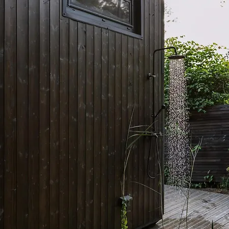 Mini House - Nad Samym Jeziorem Ferienhaus Rentyny
