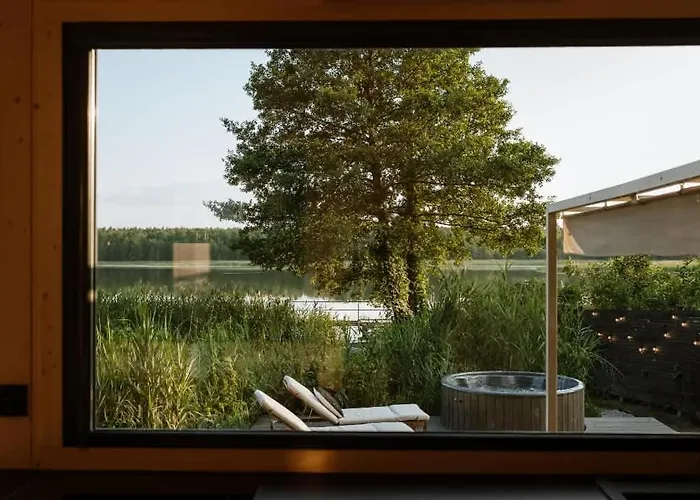 Holiday home Mini House - Nad Samym Jeziorem *