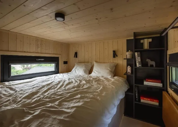 Mini House - Nad Samym Jeziorem